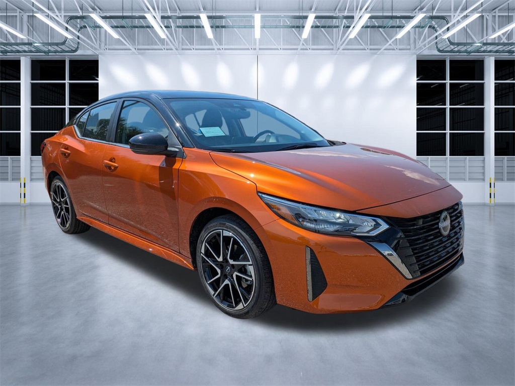 2025 Nissan Sentra SR's photo