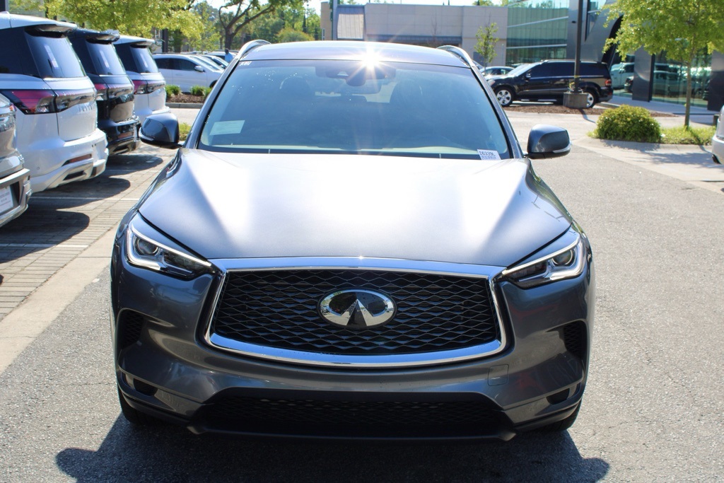 2024 Infiniti QX50 Luxe AWD photo 2