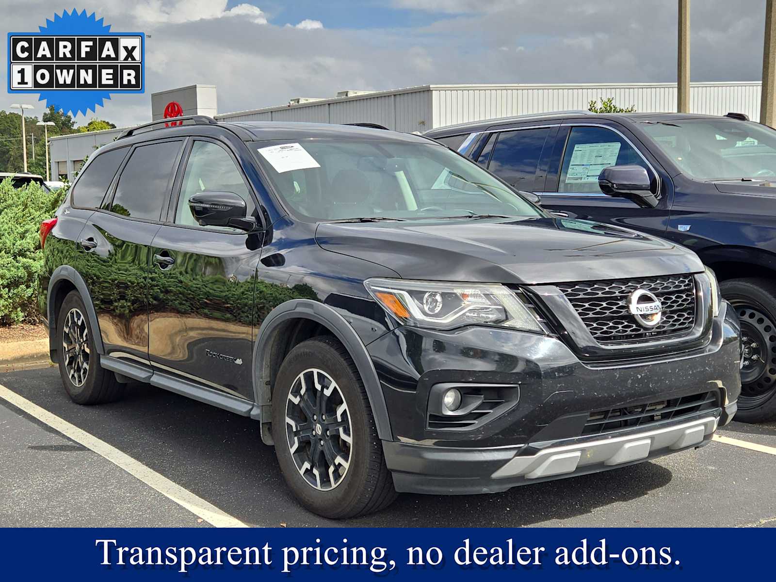 2020 Nissan Pathfinder SL