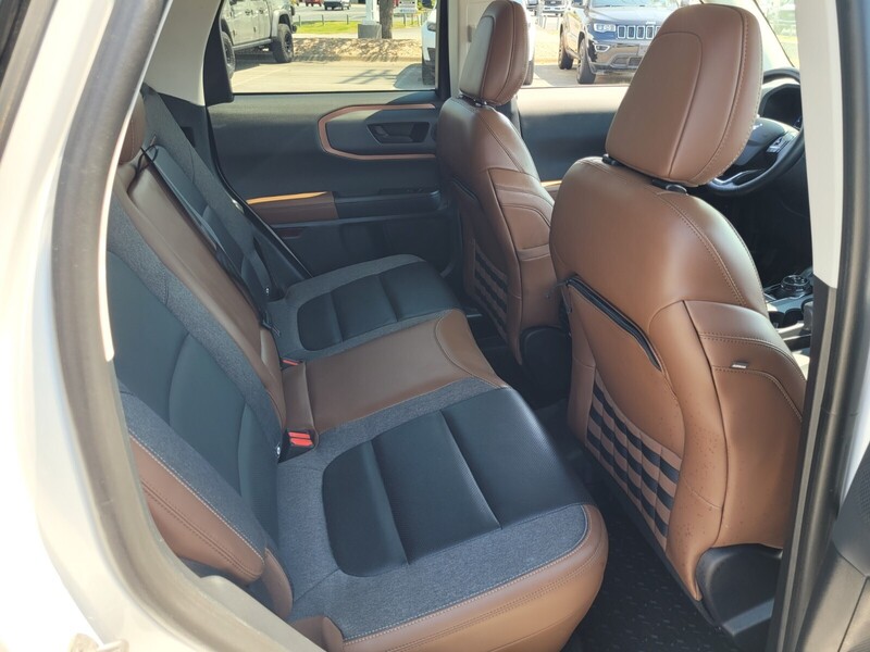 2022 Ford Bronco Sport Outer Banks photo 10