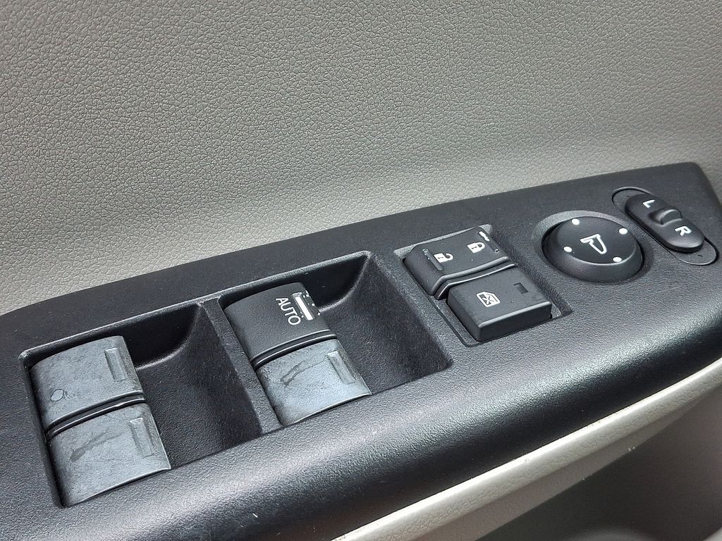 2012 Honda Civic LX photo 25