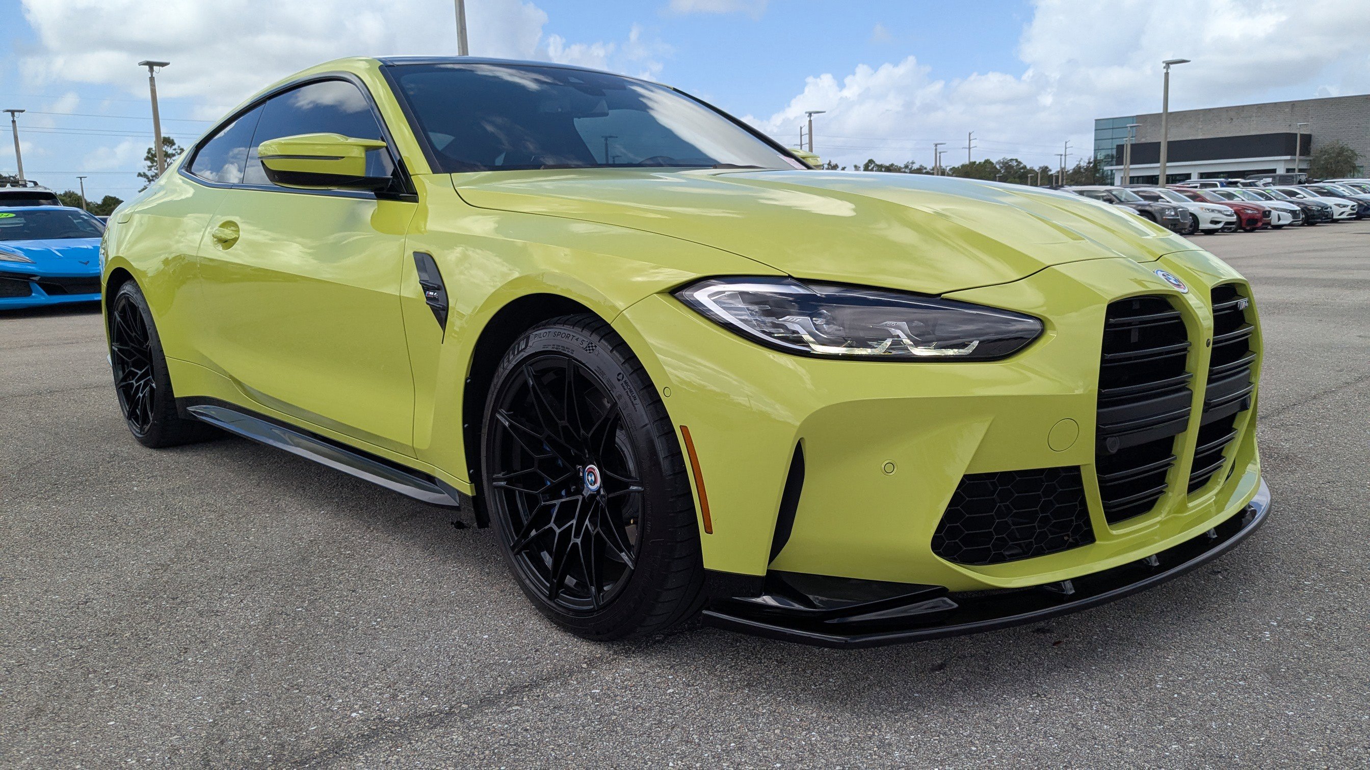 2023 Bmw M4 photo 2