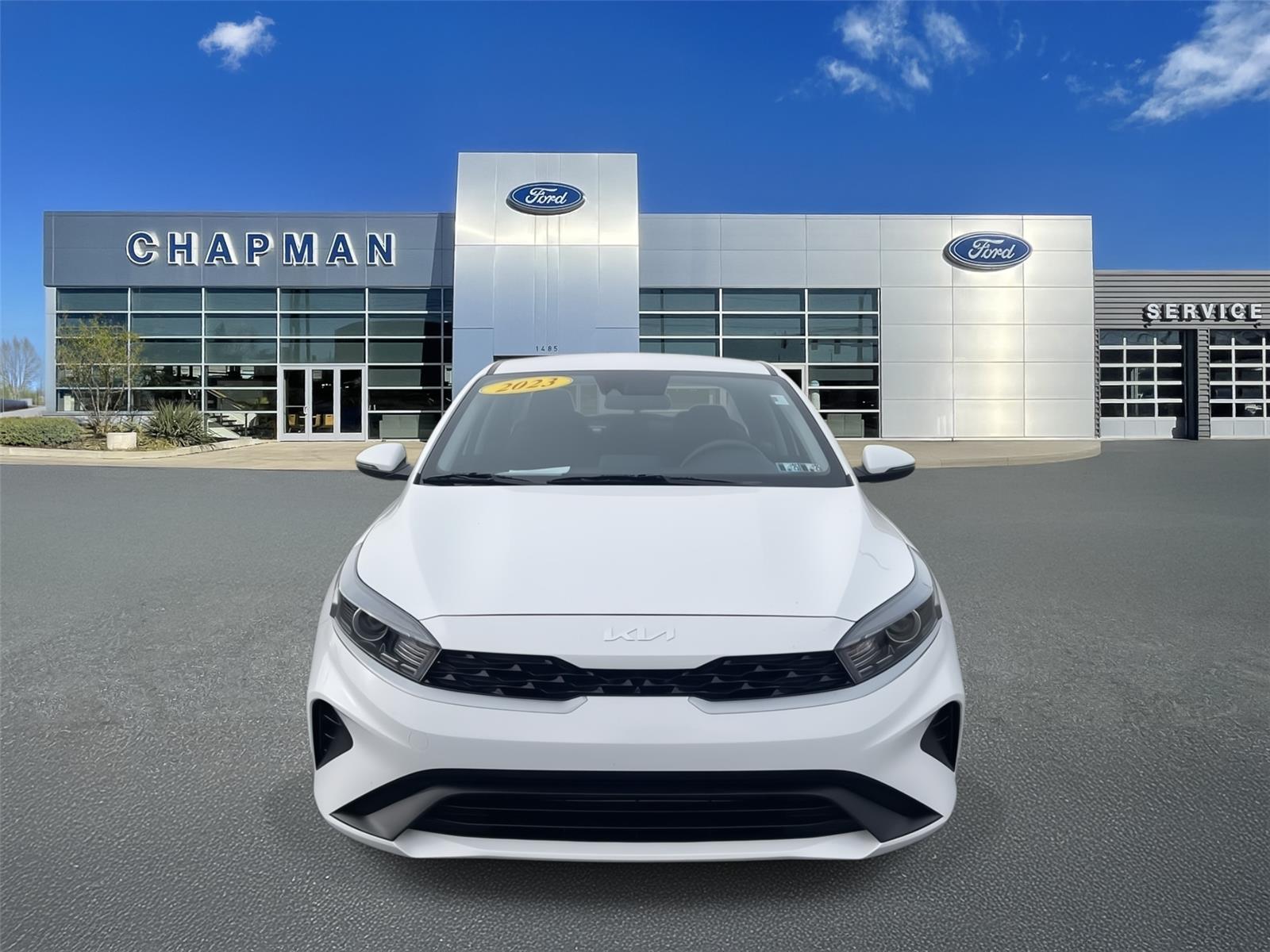 2023 Kia Forte LXS photo 2