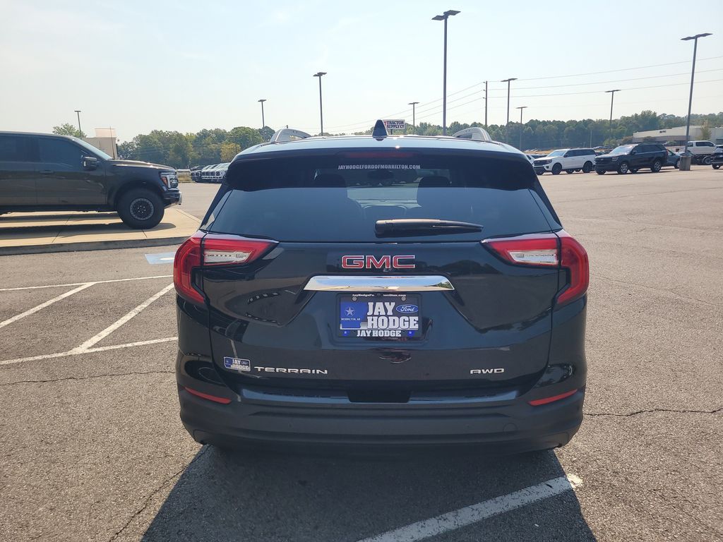 2023 Gmc Terrain SLE photo 4