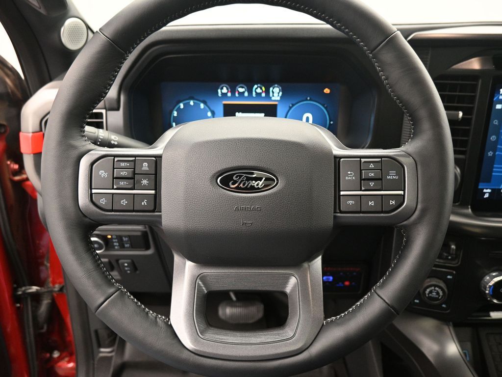 2024 Ford F-150 Lariat photo 8