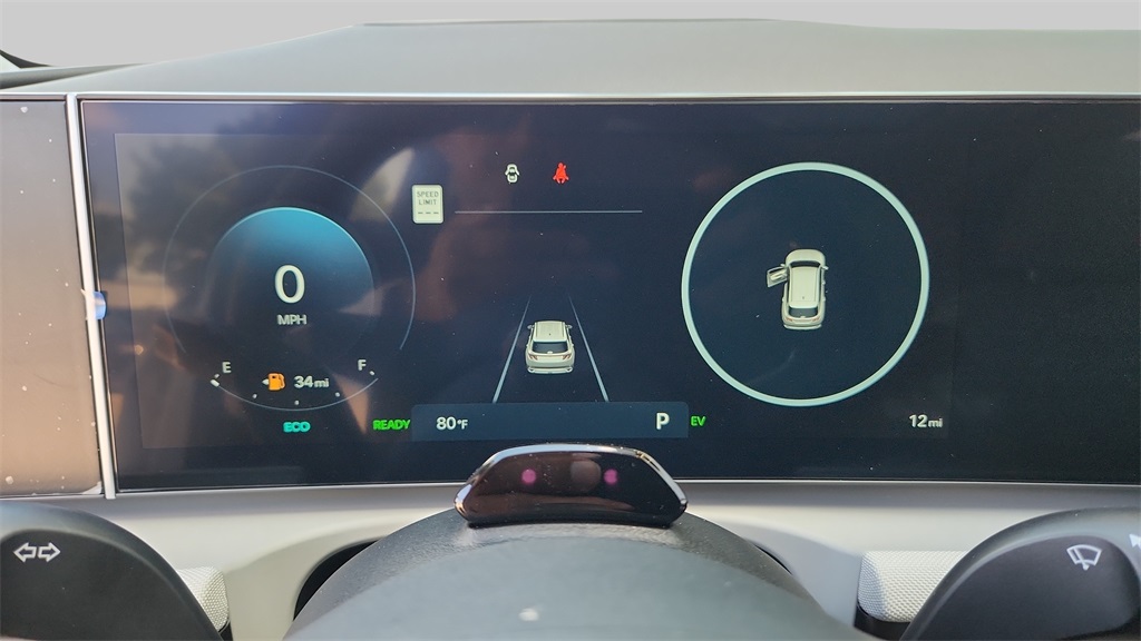 2025 Hyundai Tucson Hybrid Limited photo 30