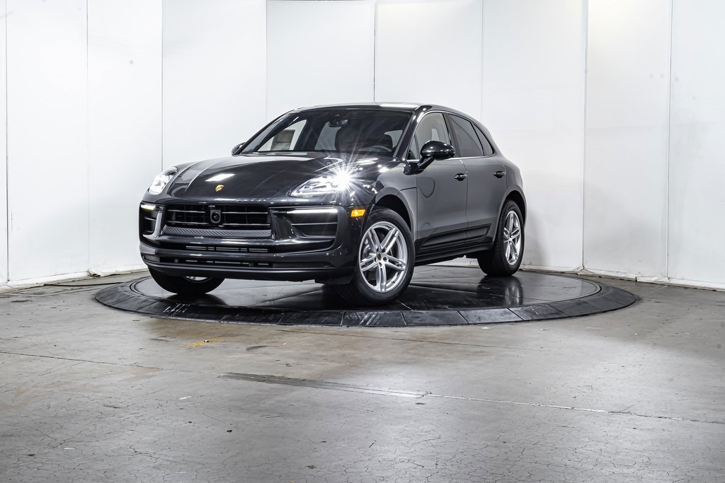 2025 Porsche Macan