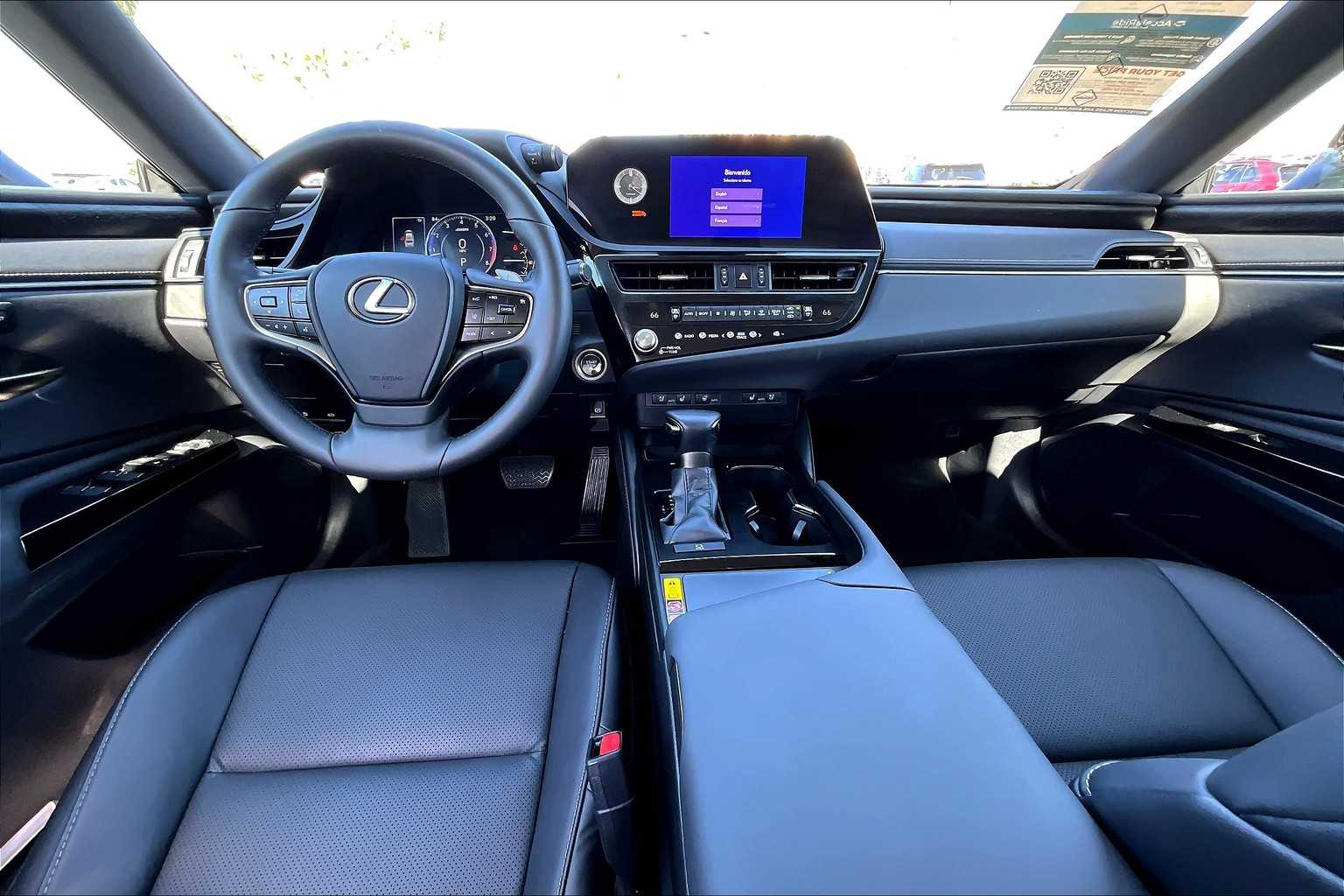 2023 Lexus ES 350 photo 13