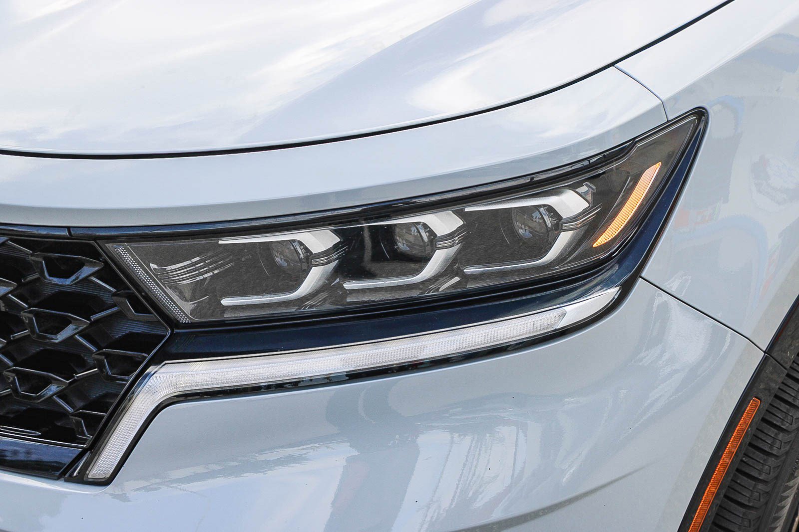 2023 Kia Sorento SX photo 4