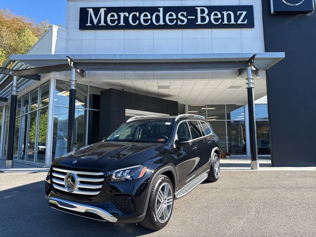 2026 Mercedes-Benz GLS Base's photo