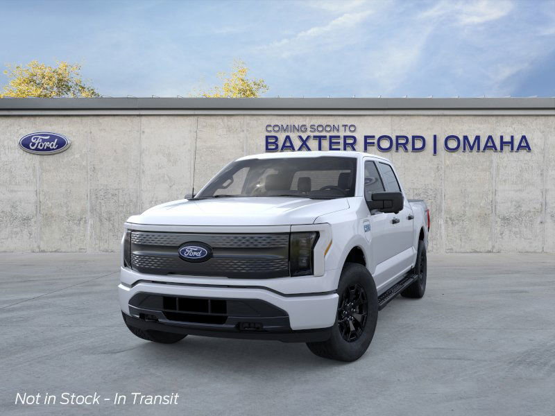 2025 Ford F-150 Lightning XLT photo 14