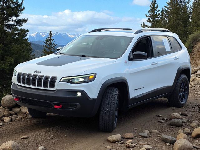 2022 Jeep Cherokee Trailhawk photo 3