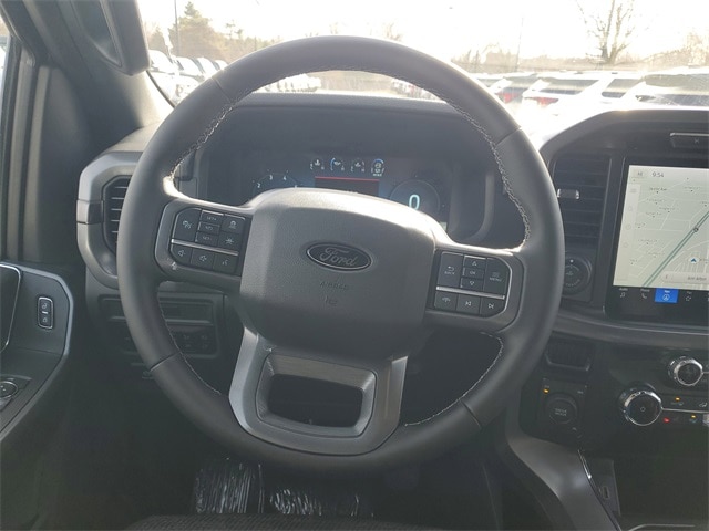2025 Ford F-150 XLT photo 26