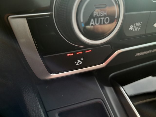 2019 Honda CR-V Touring photo 22