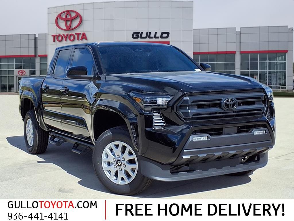 2025 Toyota Tacoma SR5's photo