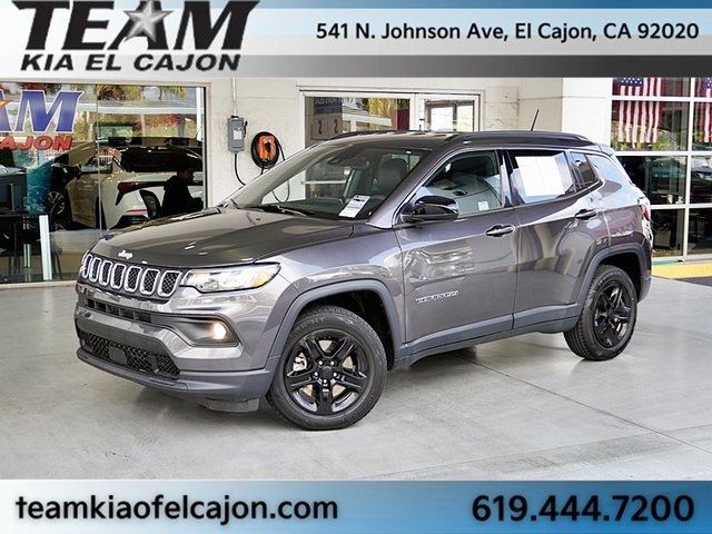 2024 Jeep Compass Latitude's photo