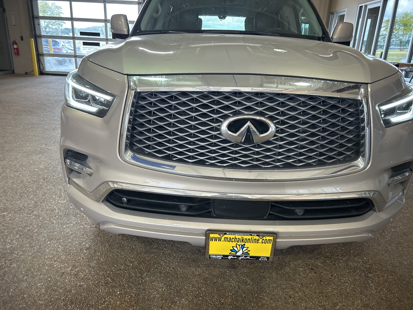 2021 Infiniti QX80 Luxe photo 24
