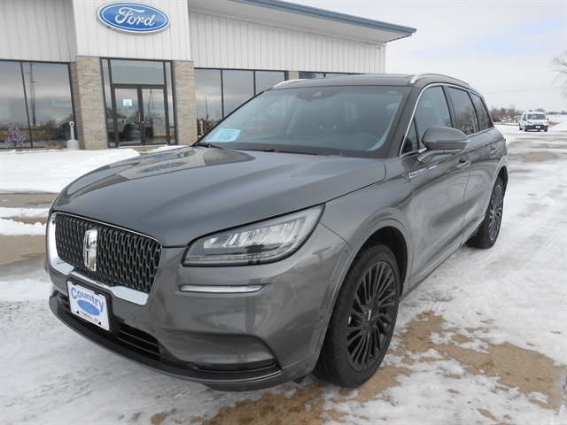 2021 Lincoln Corsair Reserve's photo