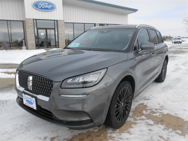 2021 Lincoln Corsair Reserve's photo