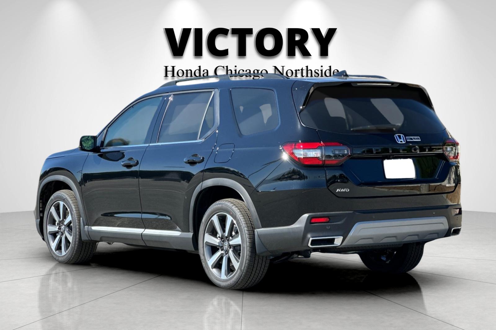 2025 Honda Pilot Touring photo 3