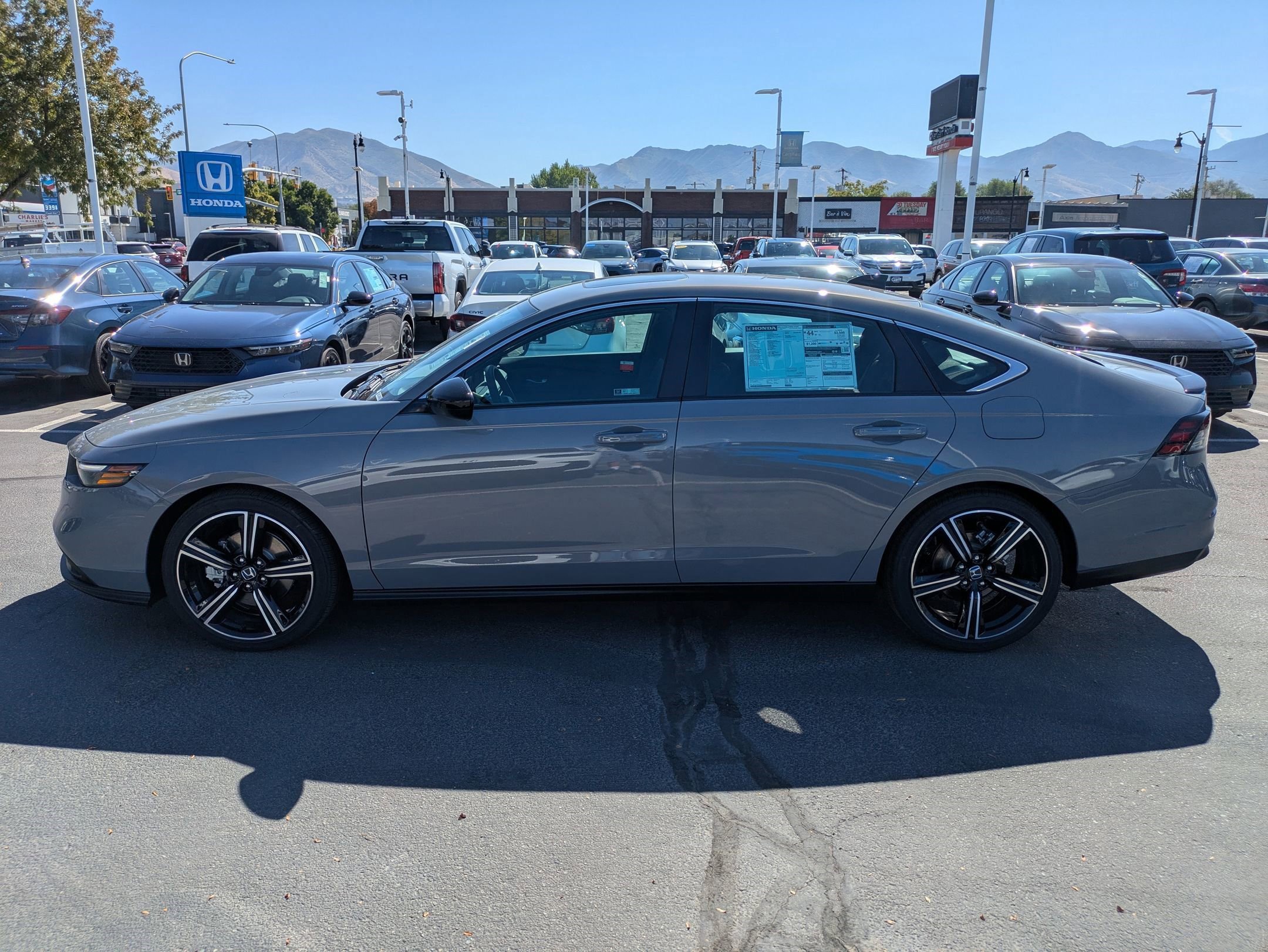 2025 Honda Accord Hybrid Sport photo 6