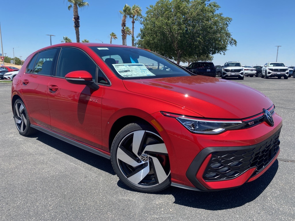 2025 Volkswagen Golf GTI S's photo