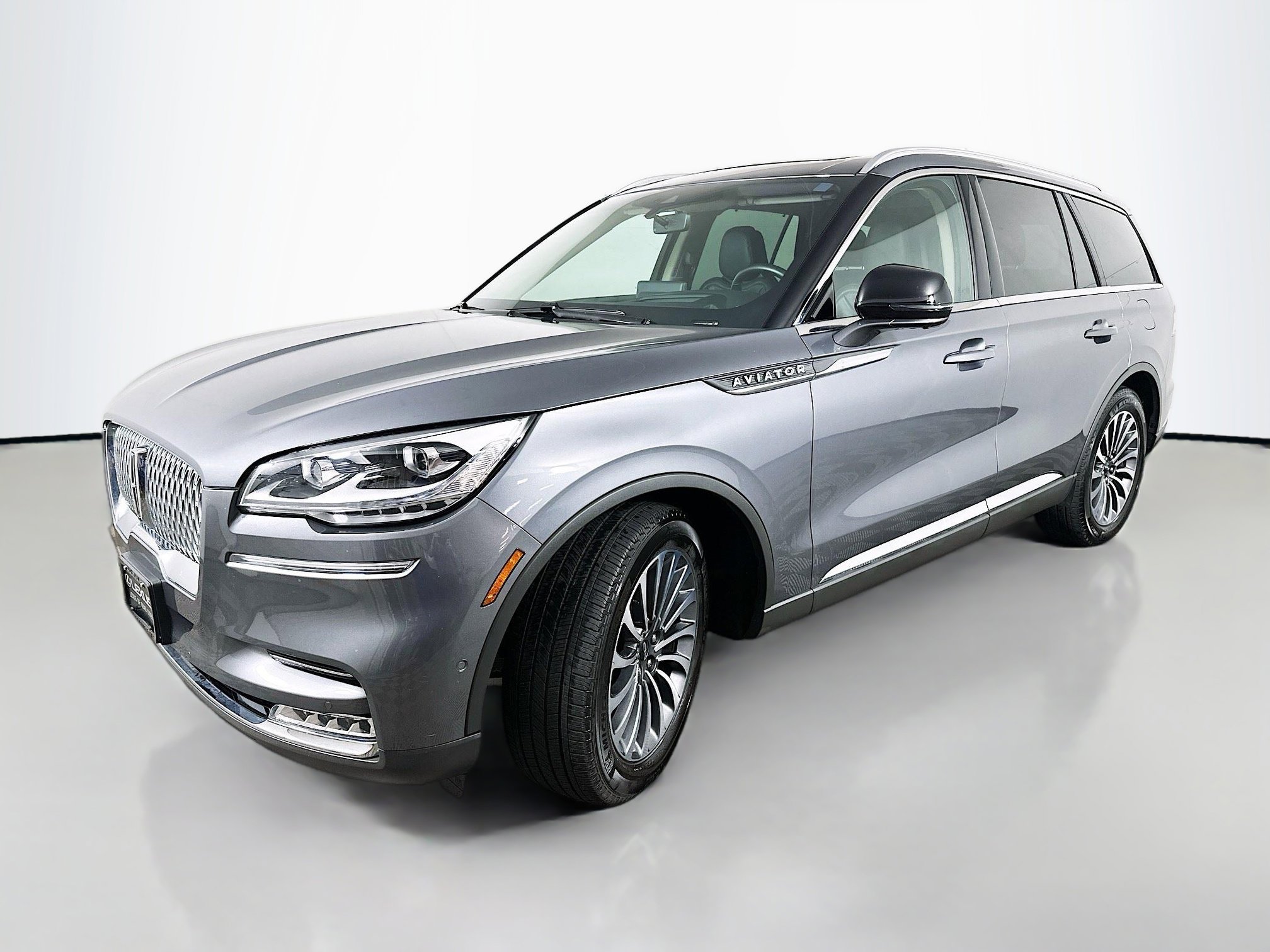2022 Lincoln Aviator Reserve photo 3