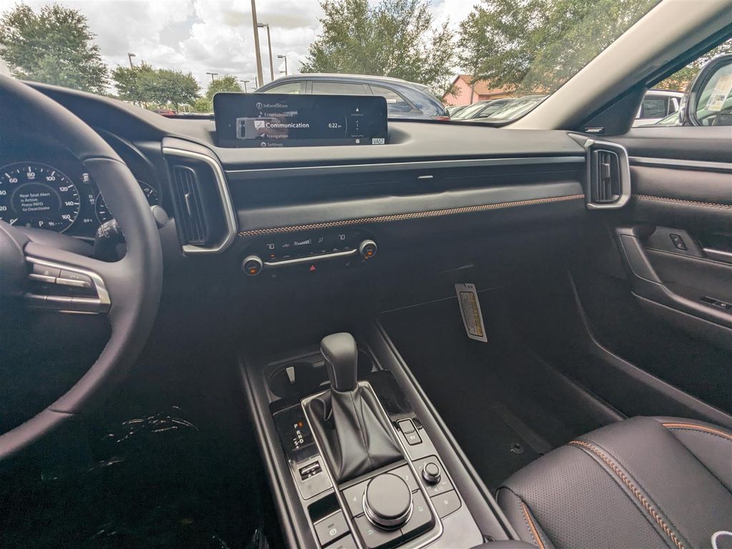2025 Mazda CX-50 Premium photo 15
