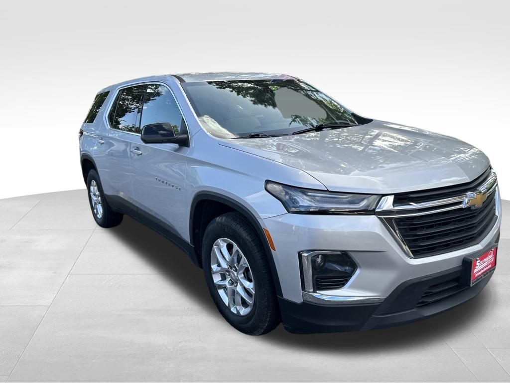 2022 Chevrolet Traverse LS photo 6