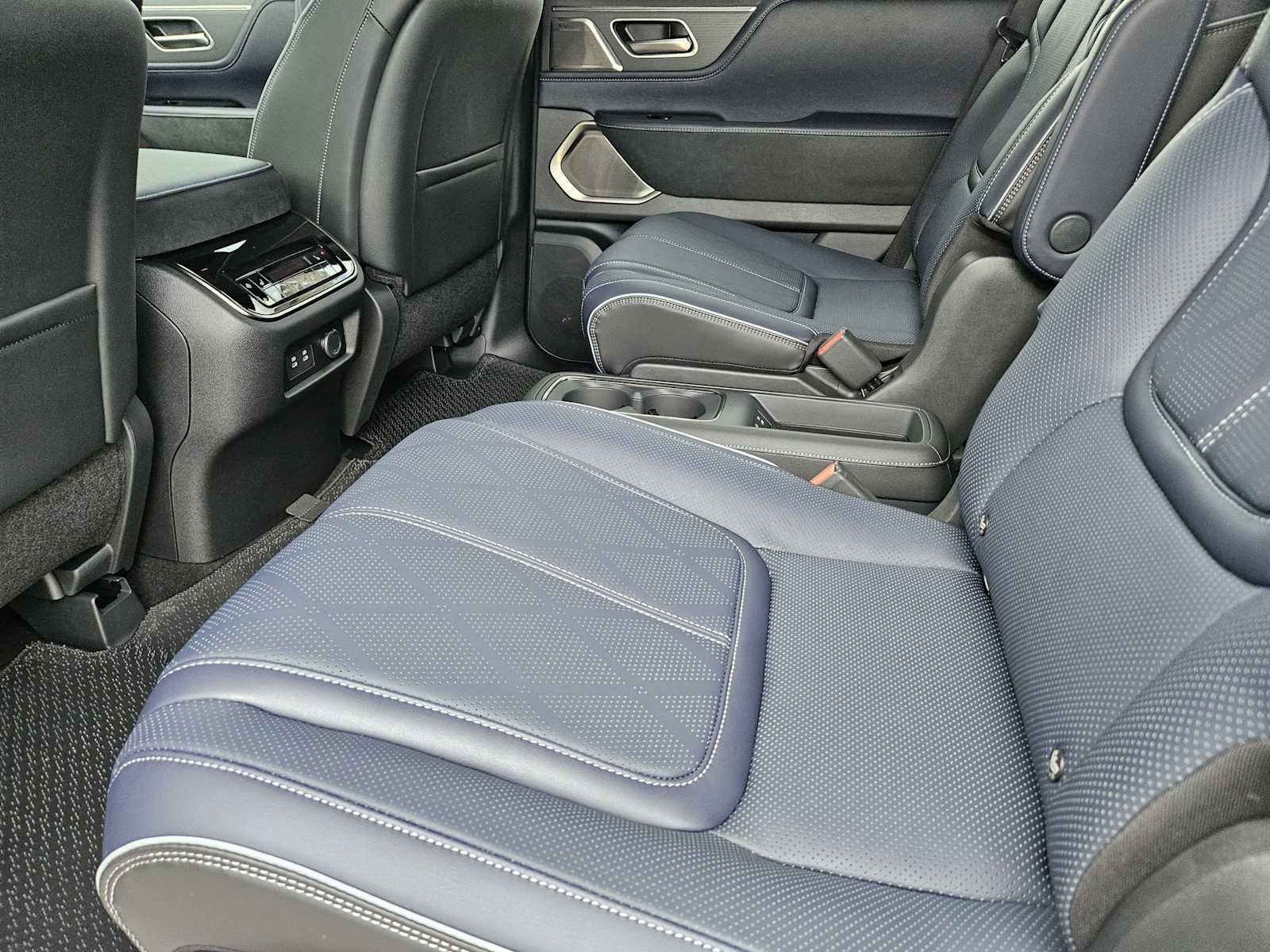 2026 INFINITI QX80 Sport - Photo 21