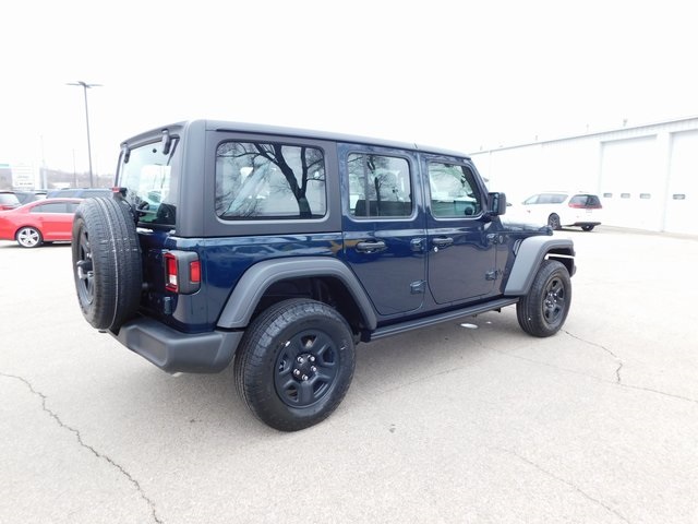 2025 Jeep Wrangler Sport photo 3