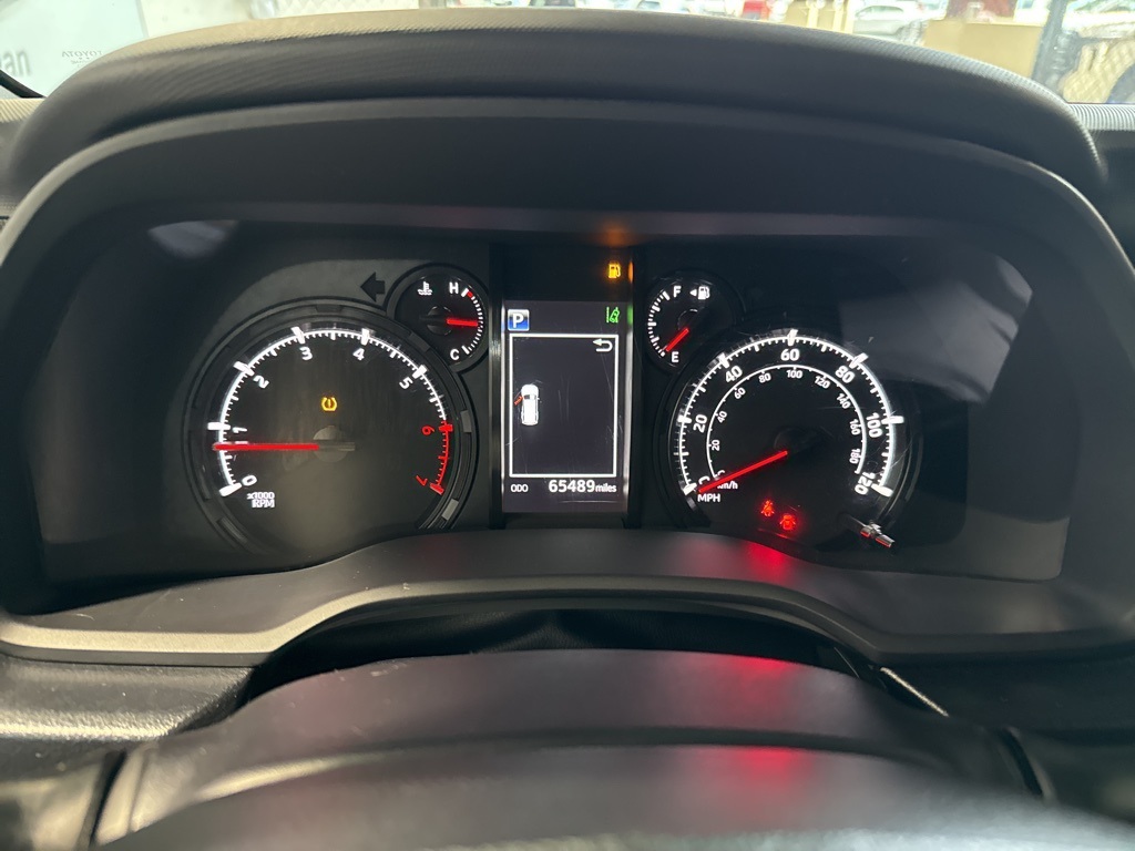 2020 Toyota 4Runner SR5 photo 36