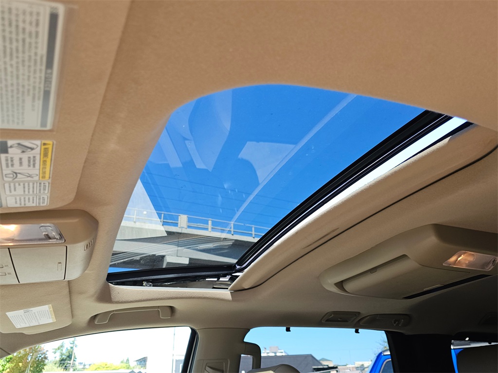 2008 Toyota Sequoia Platinum Sport photo 25
