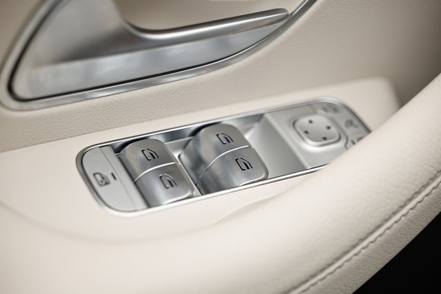 2023 Mercedes Benz GLE 450 4MATIC photo 16