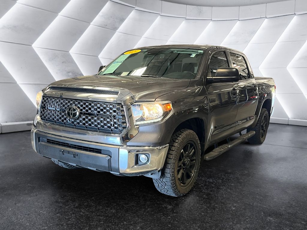 2021 Toyota Tundra SR5 CrewMax photo 2