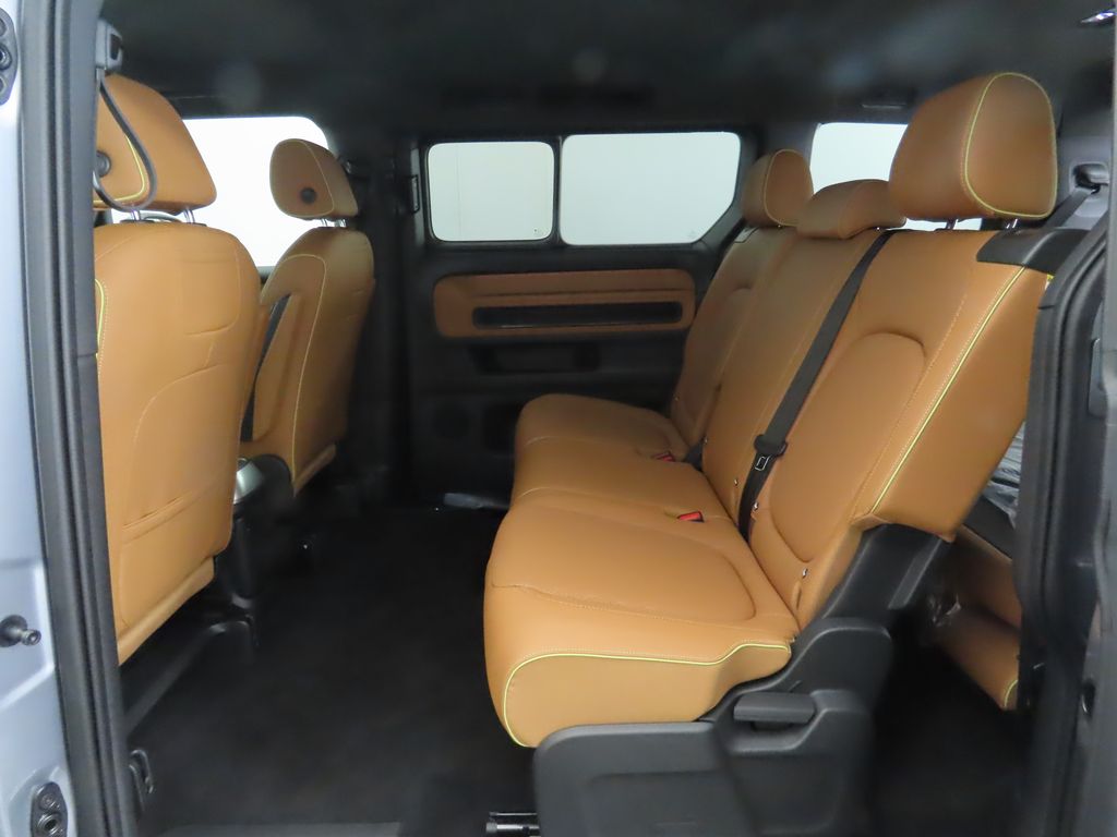 2025 Volkswagen ID. Buzz Pro S photo 20
