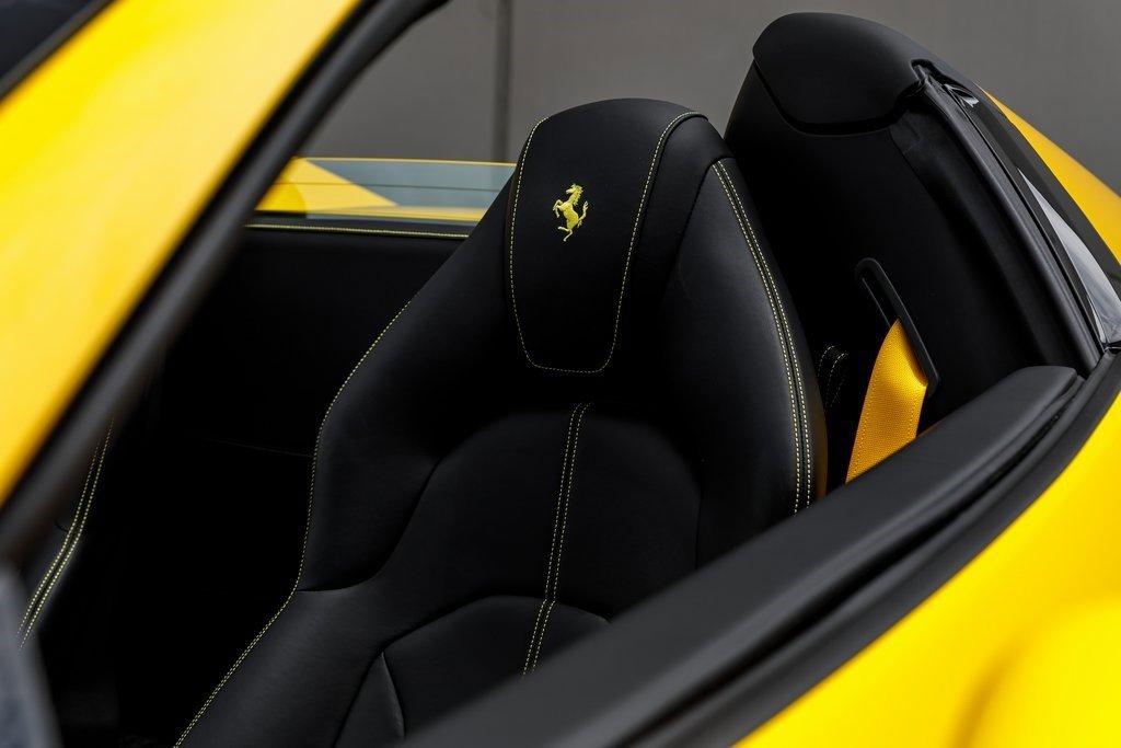 2022 Ferrari F8 Spider photo 11