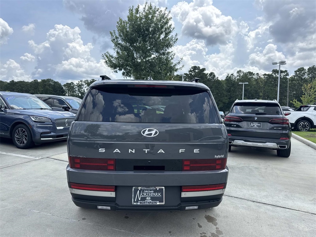 2025 Hyundai Santa Fe Limited photo 4