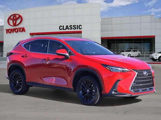 2023 Lexus NX 350's photo