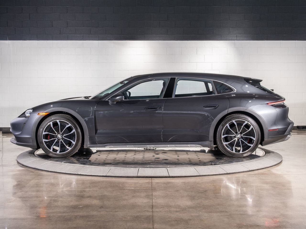 Used 2021 Porsche Taycan S with VIN WP0BB2Y15MSA81151 for sale in Los Angeles, CA