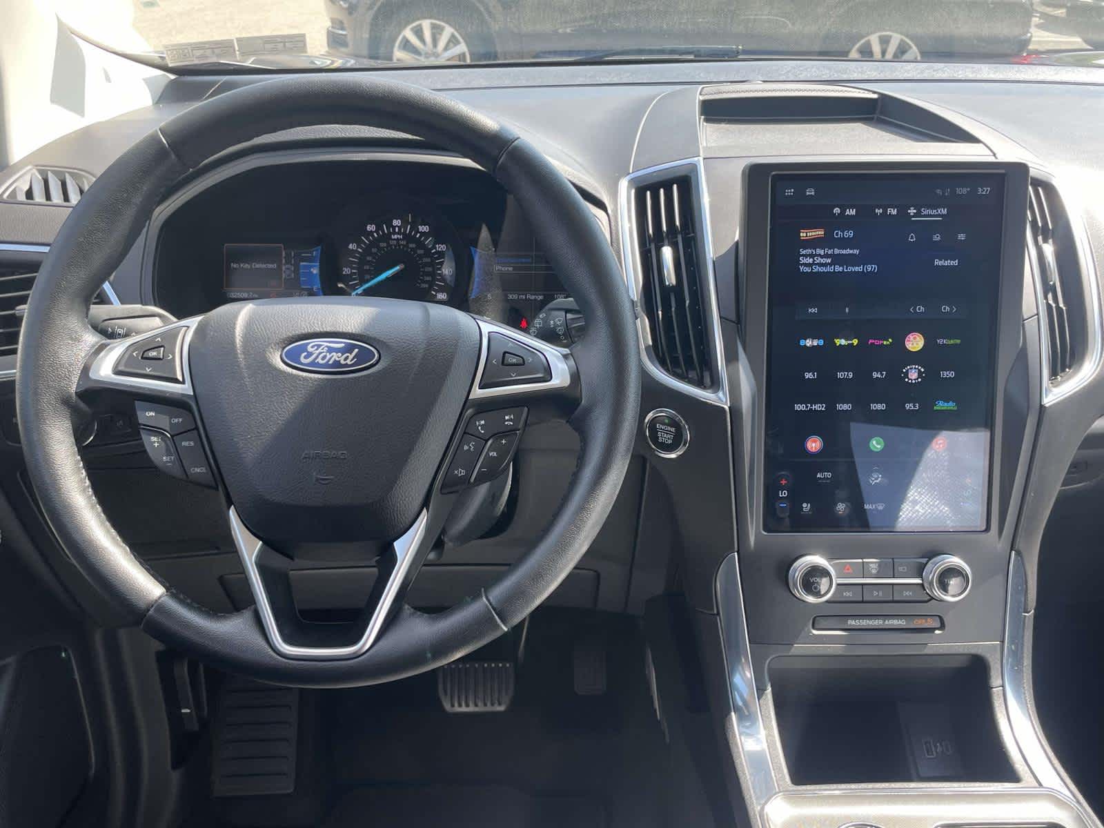 2024 Ford Edge Titanium photo 20