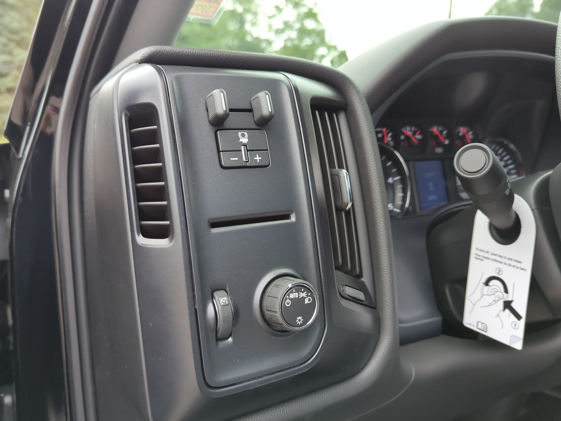 2024 Chevrolet Silverado 5500HD Work Truck photo 5