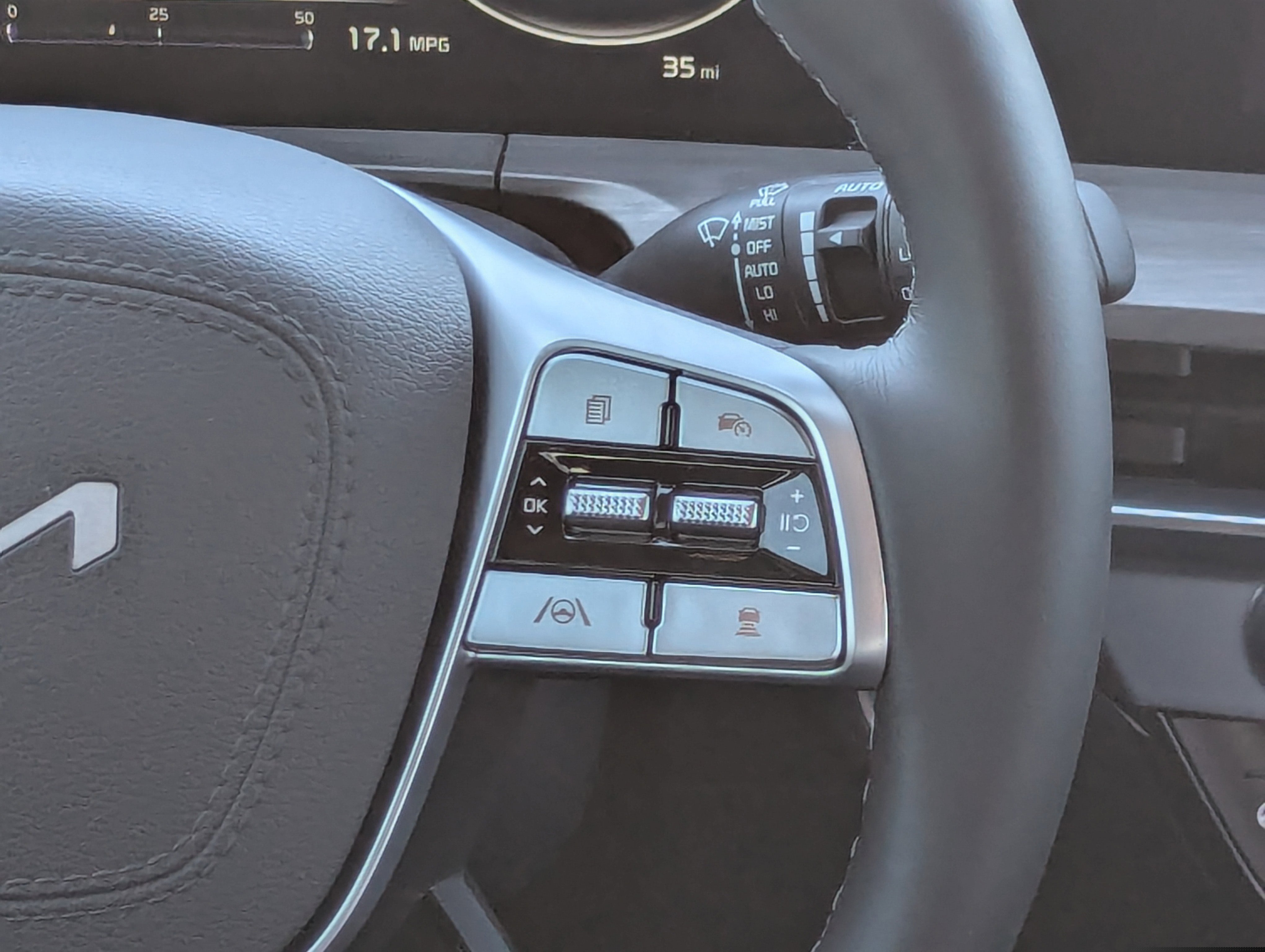 2025 Kia Telluride SX Prestige X-Line photo 8