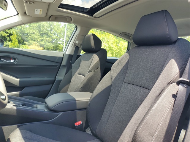 2025 Honda Accord SE photo 11