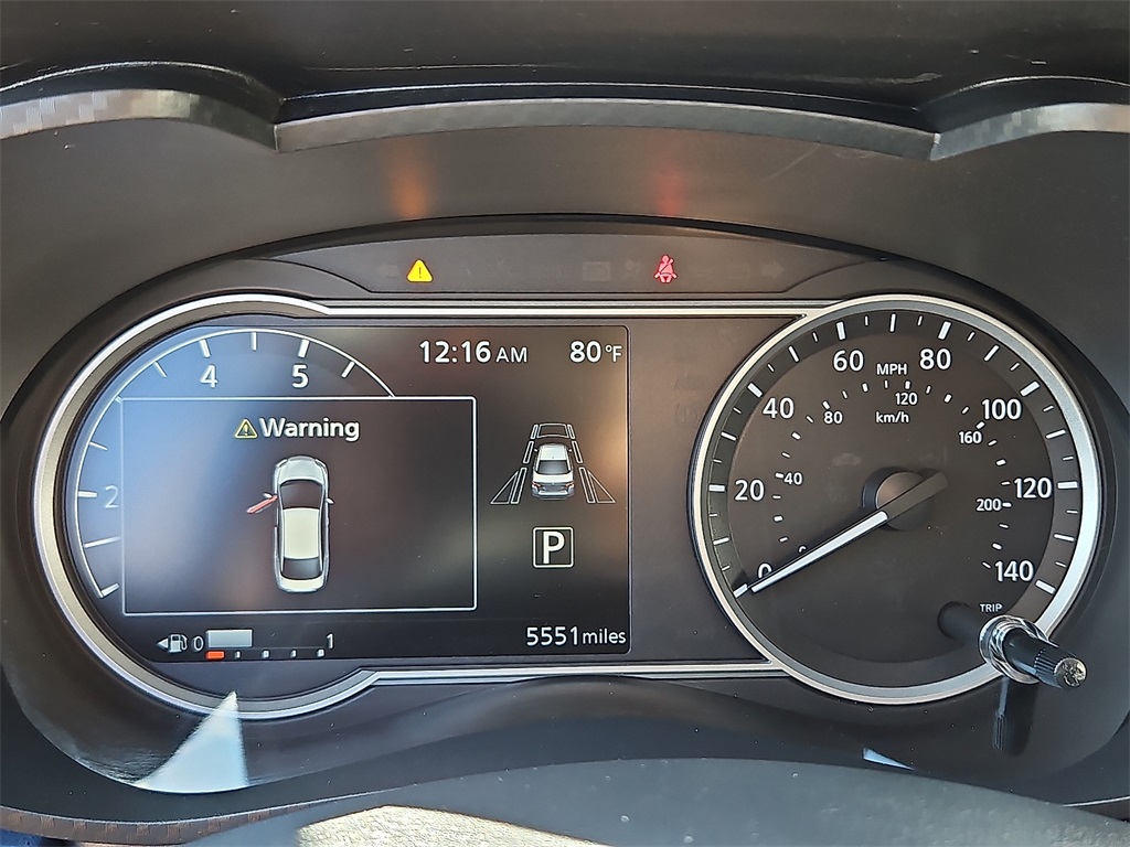 2025 Nissan Versa 1.6 SV photo 15