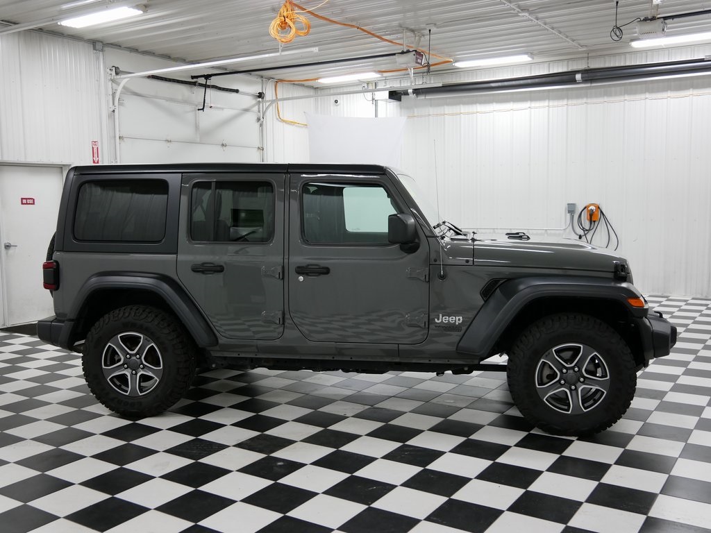 Used 2020 Jeep Wrangler Unlimited Sport S with VIN 1C4HJXDN4LW224338 for sale in Rochester, Minnesota