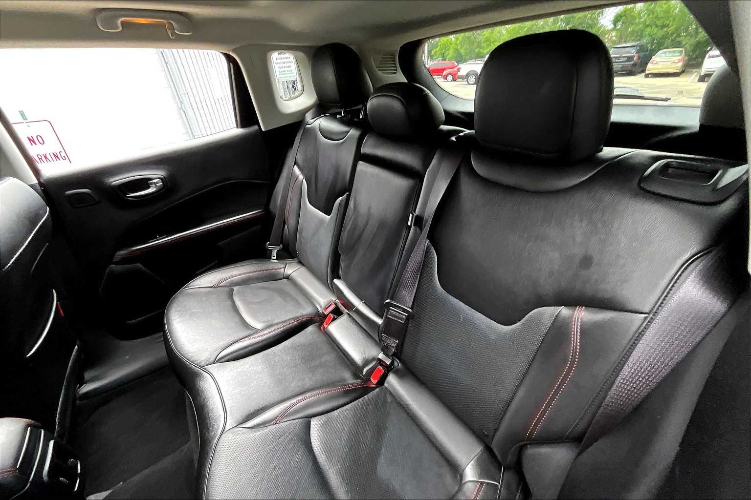 2021 Jeep Compass Trailhawk photo 17