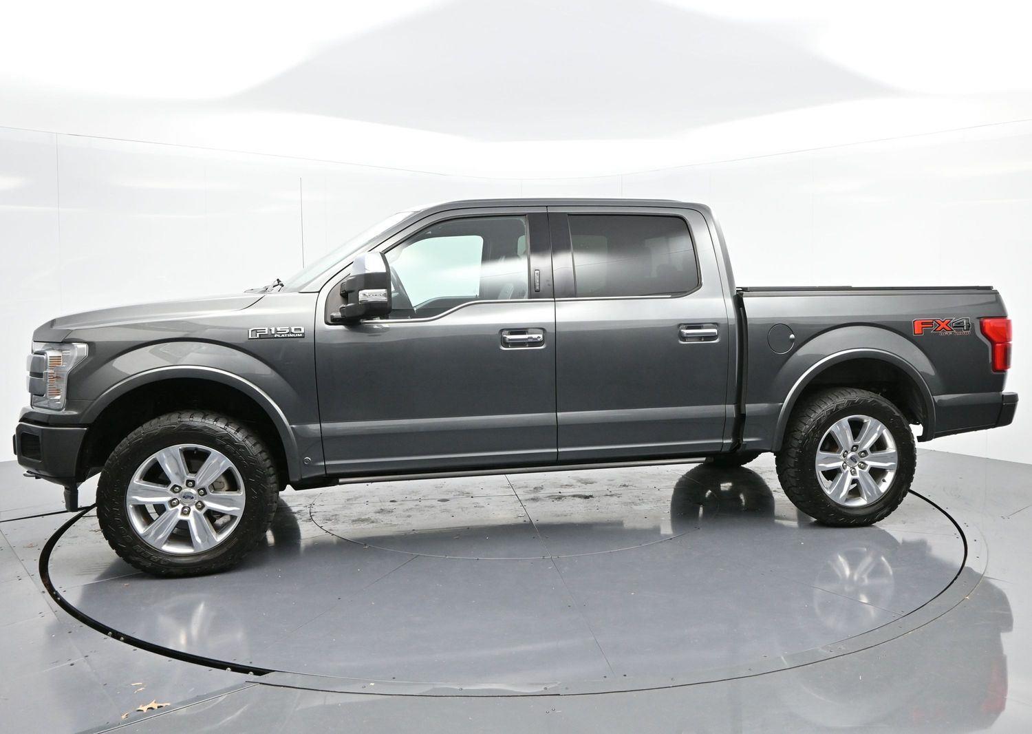 2018 Ford F-150 Platinum photo 4