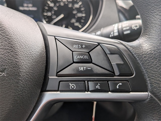 2020 Nissan Rogue Sport S photo 14