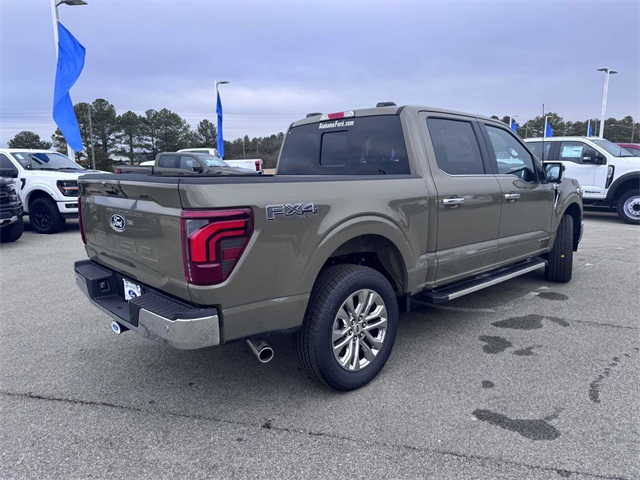 2025 Ford F-150 Lariat photo 3